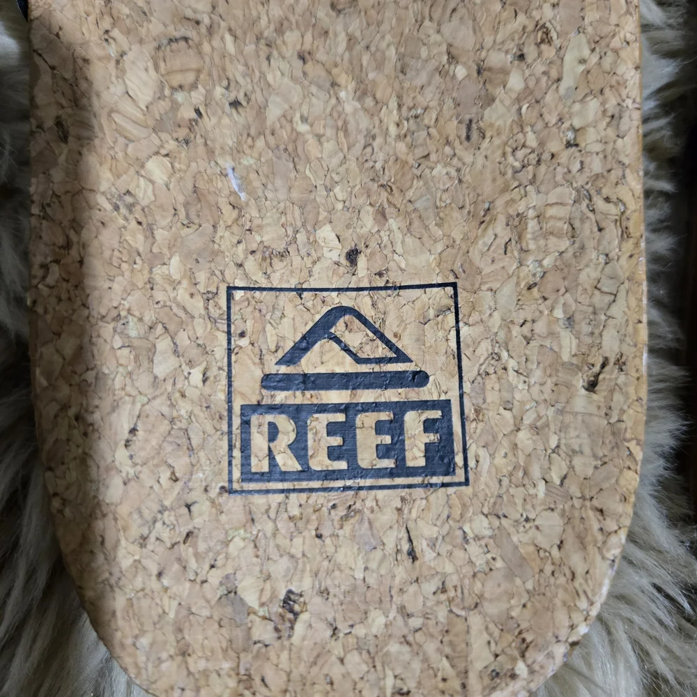 Reef Vegan Black and White Slider Sandals Tropical Print - Picture 5 of 7
